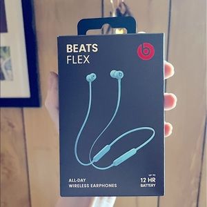 Brand new 2022 beats flex Bluetooth wireless headphones !!! In blue/turquoise